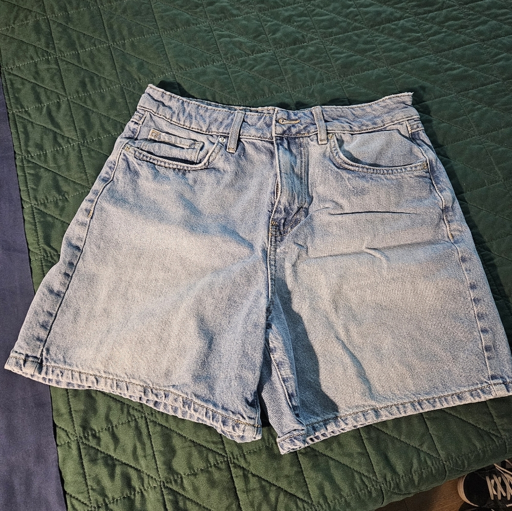 Forever 21 Premium 90s Shorts